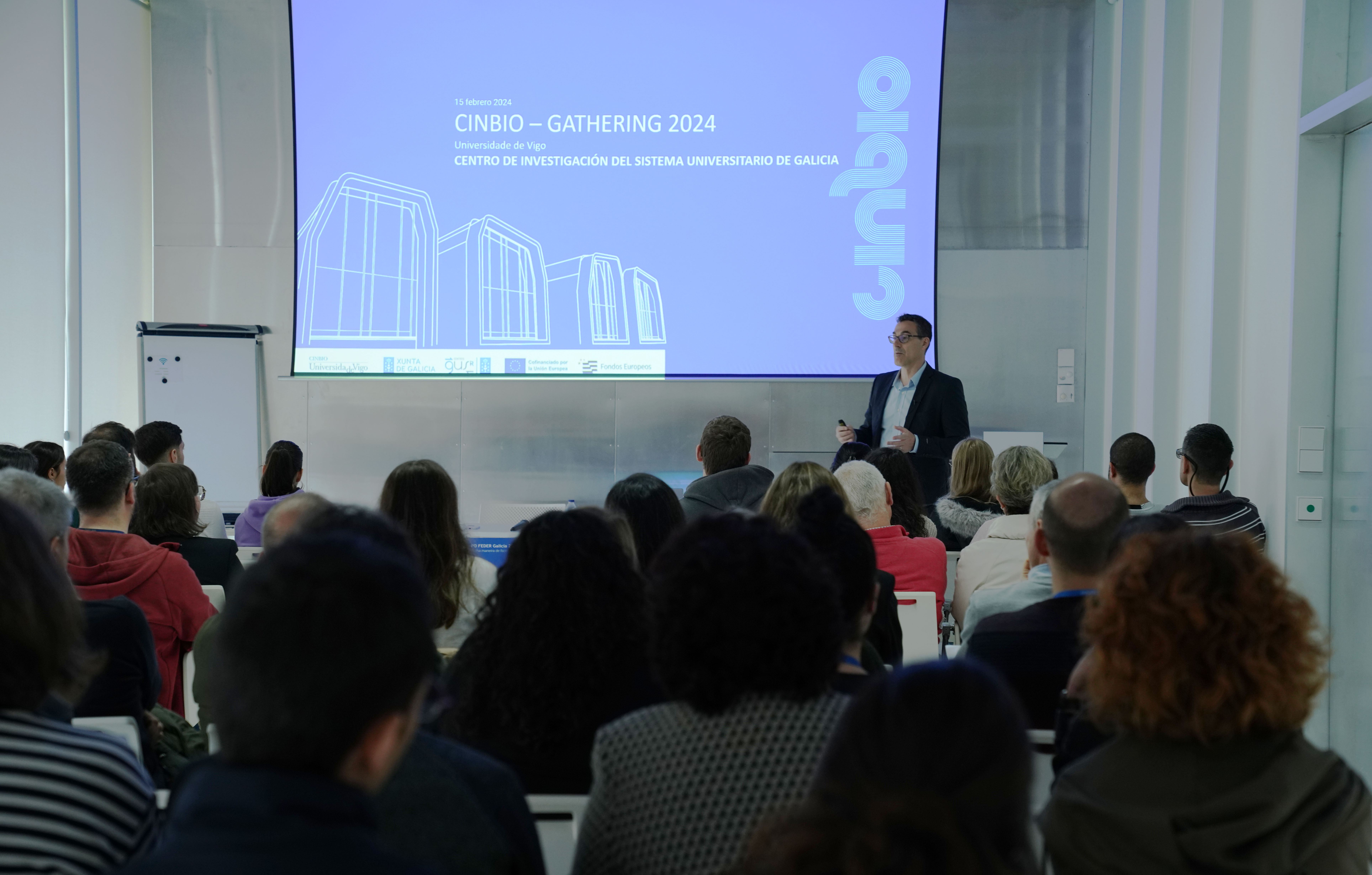 O persoal do CINBIO celebra unha xornada sobre a proxección do centro