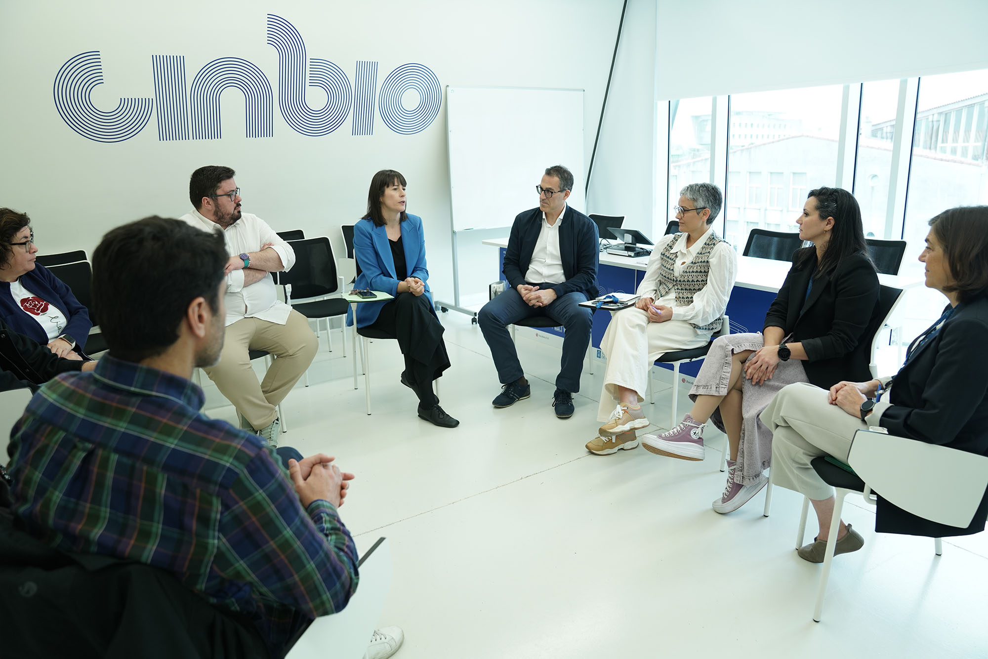 Ana Pontón avoga no CINBIO por situar a Galicia na vangarda da ciencia