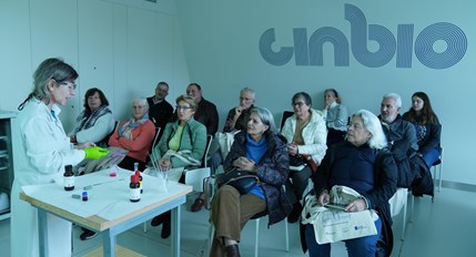 Estudantes do Programa Universitario de Maiores visitan o CINBIO