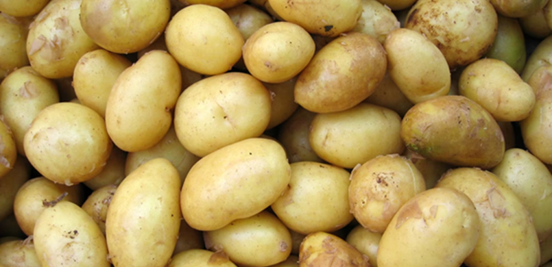 Cómo convertir las peladuras de las patatas en un tesoro