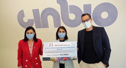 O Laboratorio de Enfermidades Raras recibe unha doazón da "Fundación Contra la Hipertensión Pulmonar"
